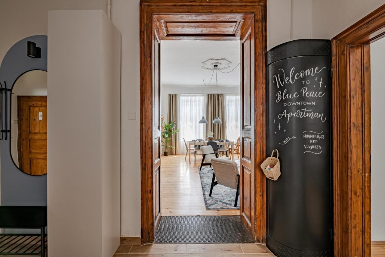 Blue Peace Downtown Apartment Budapest Luaran gambar