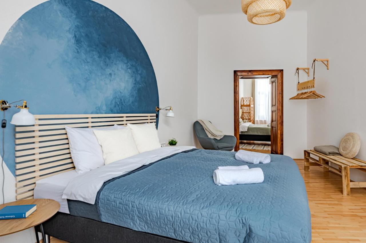 Blue Peace Downtown Apartment Budapest Luaran gambar