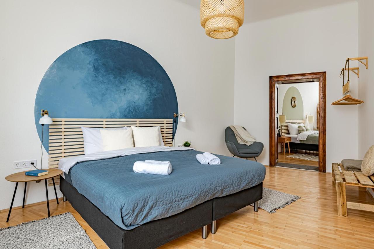 Blue Peace Downtown Apartment Budapest Luaran gambar