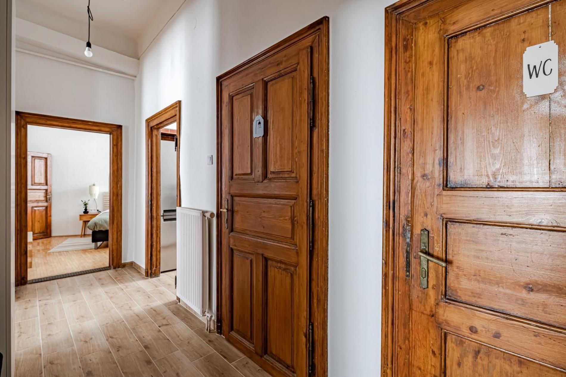 Blue Peace Downtown Apartment Budapest Luaran gambar