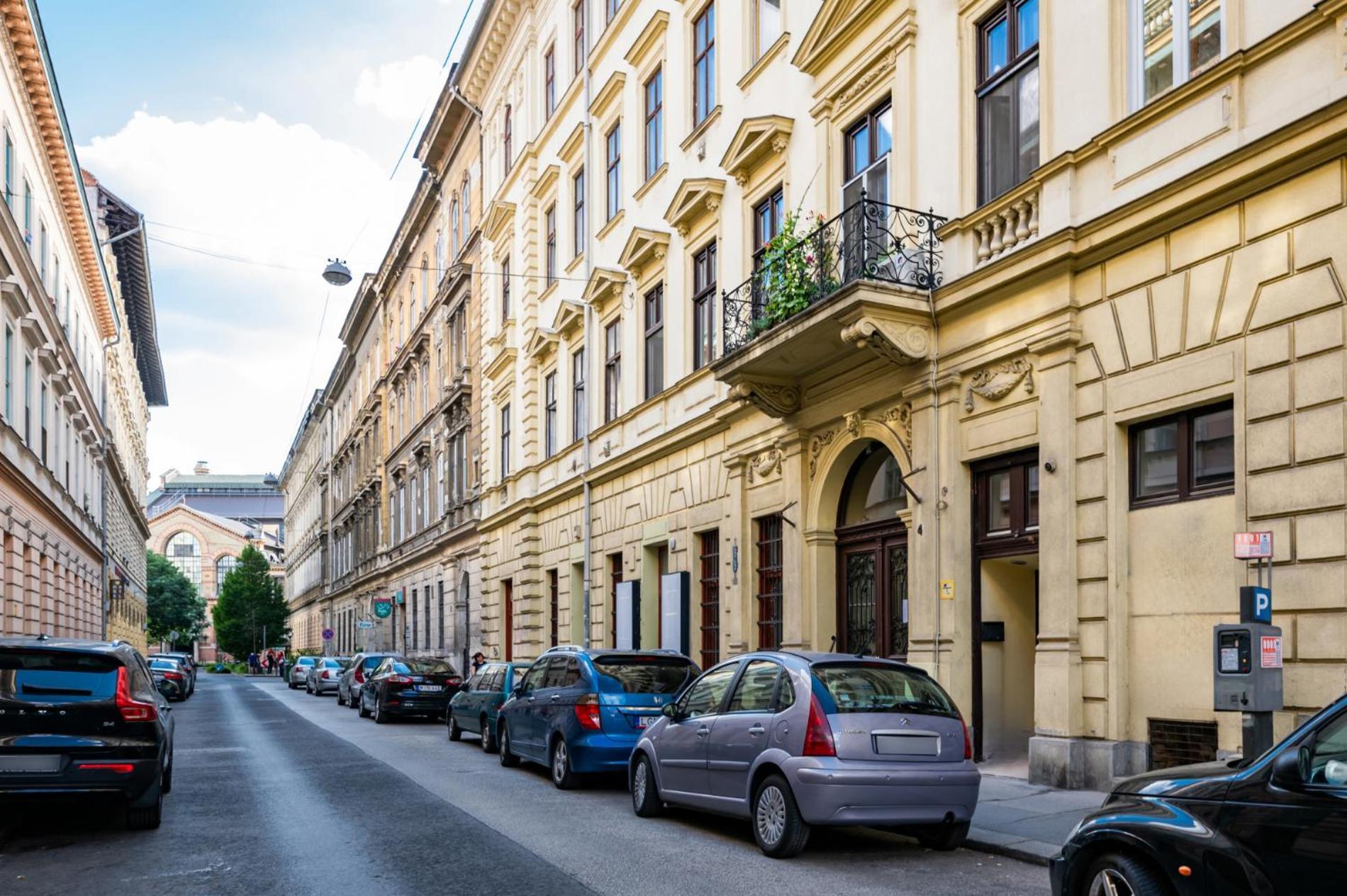 Blue Peace Downtown Apartment Budapest Luaran gambar